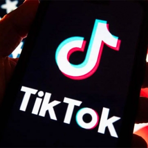 特朗普称微软正洽谈收购TikTok，期待竞购战